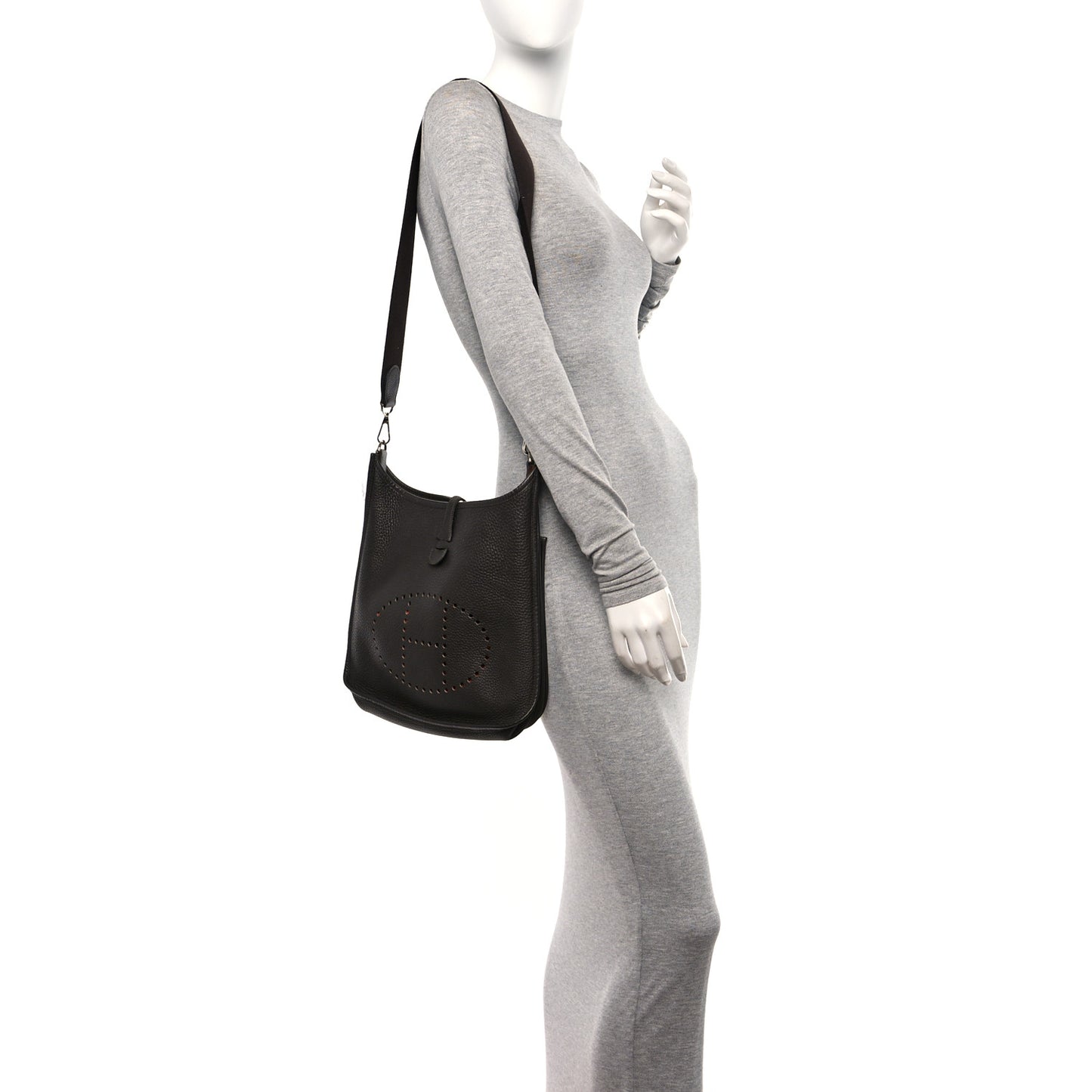 Taurillon Clemence Evelyne II PM Ebene