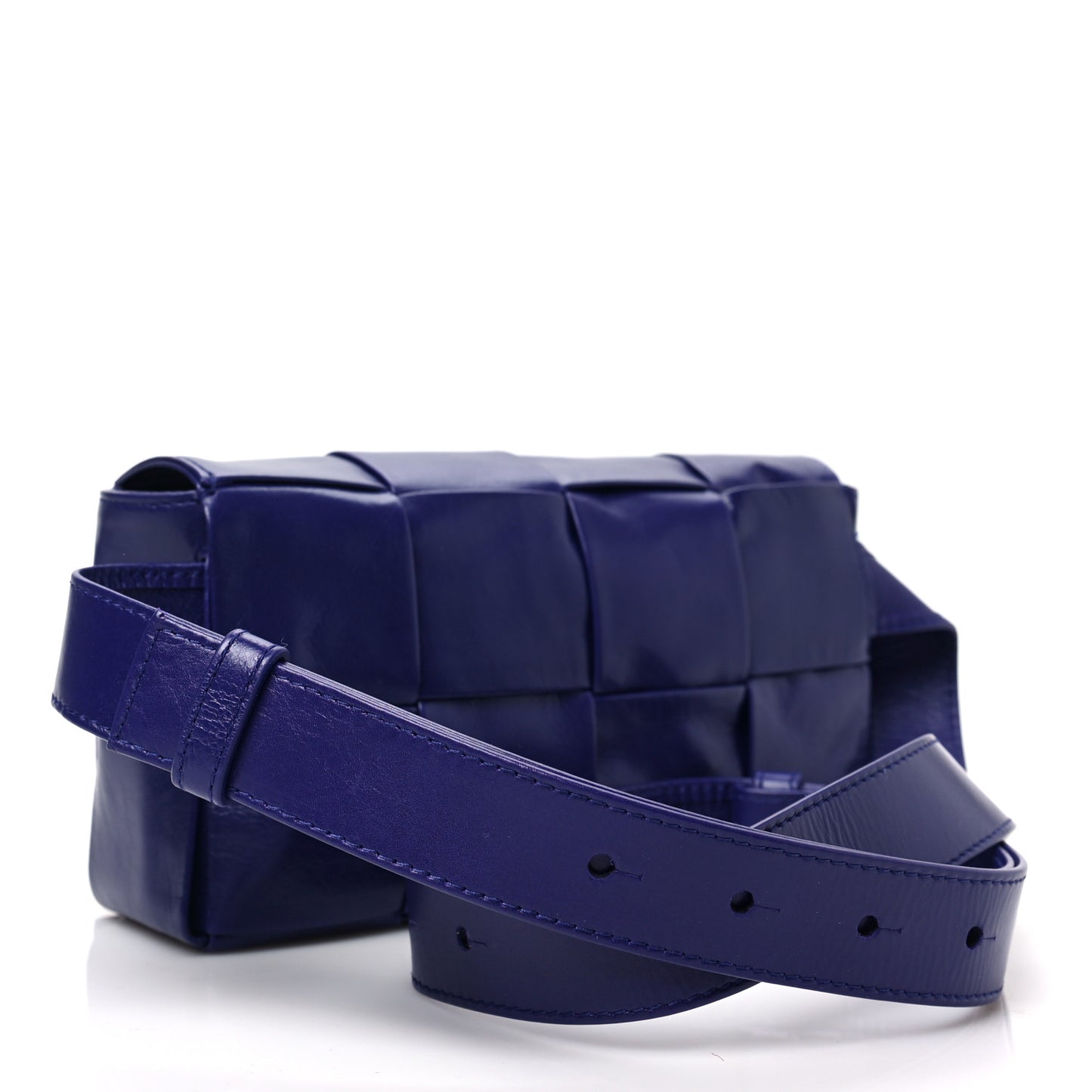 Nappa Maxi Intreccio The Belt Cassette Bag Unicorn Silver
