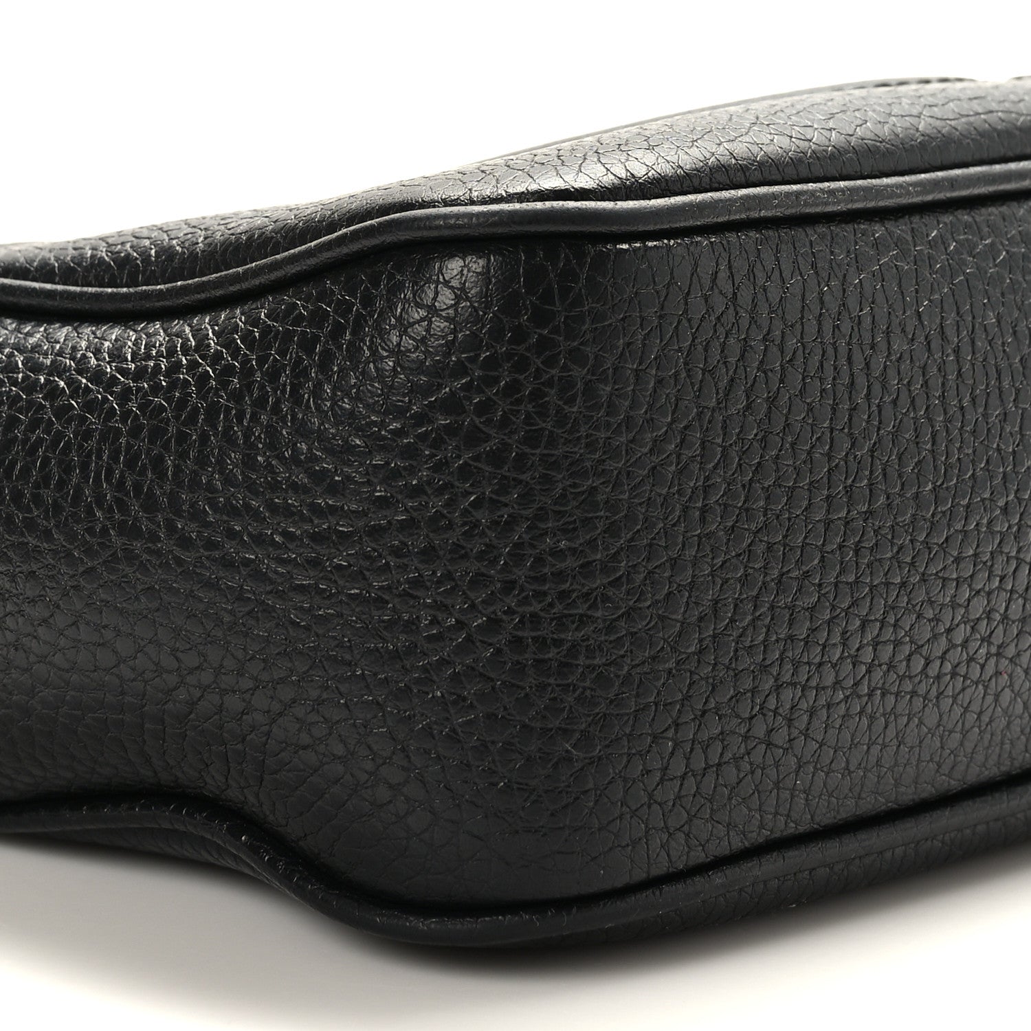 Gucci Pebbled Calfskin Small Soho Disco Bag Black 8 of 9