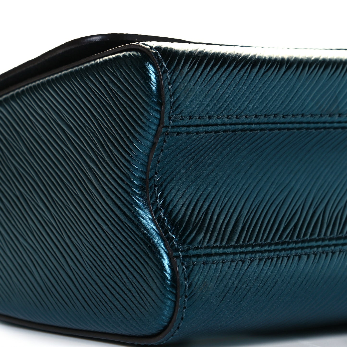 Epi Twist Scarabeo Shoulder Bag MM Blue Boreale