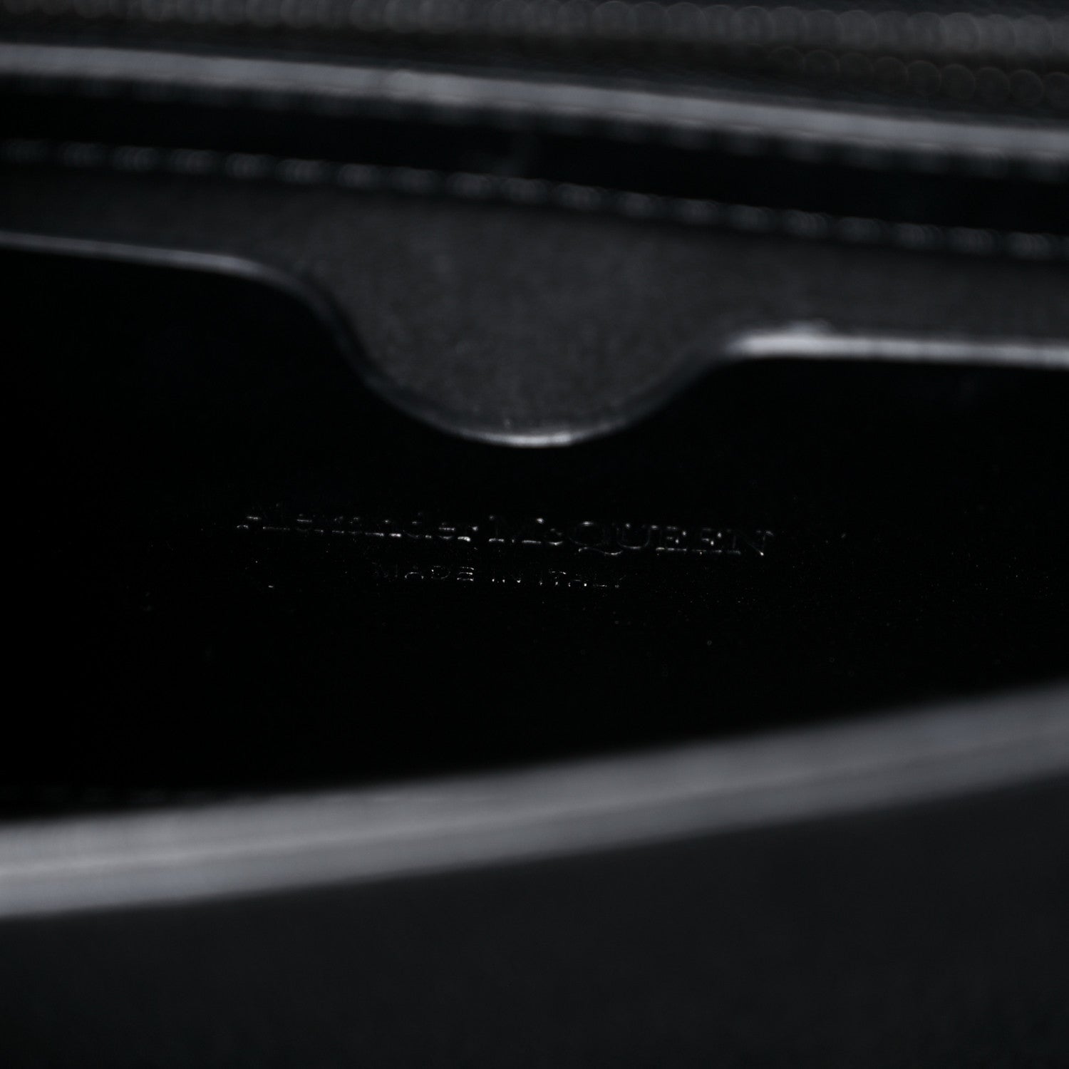 Alexander McQueen Calfskin Knuckle Shoulder Bag Black 6 of 22