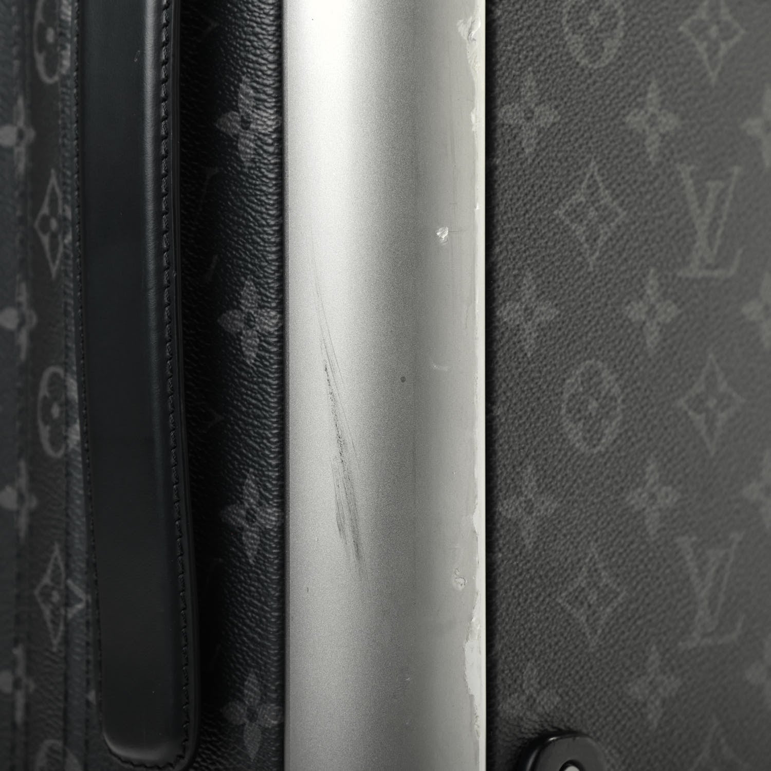 Louis Vuitton Monogram Eclipse Horizon 55 10 of 19