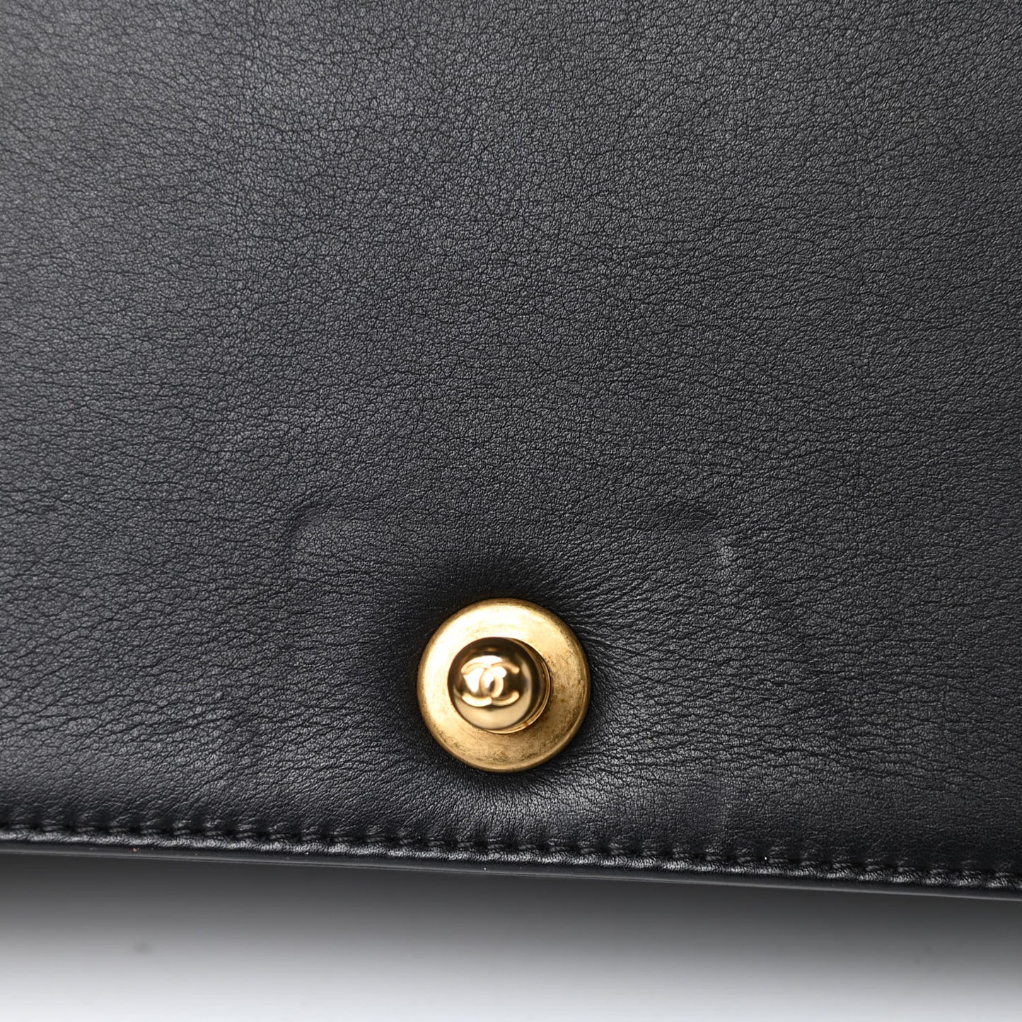 Caviar Suede Calfskin Chevron Medium Boy Flap Black
