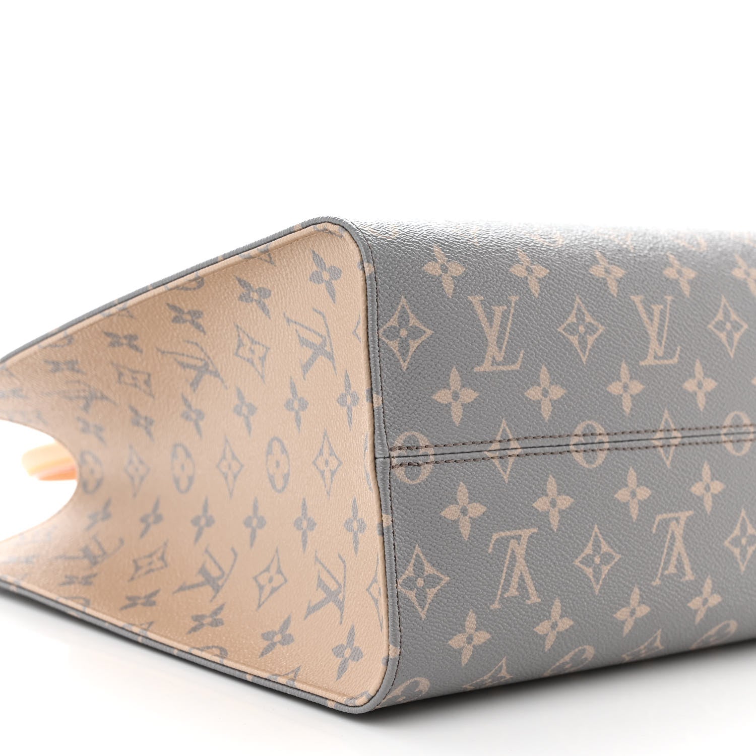 Louis Vuitton Onthego MM Trianon Grey 8 of 9