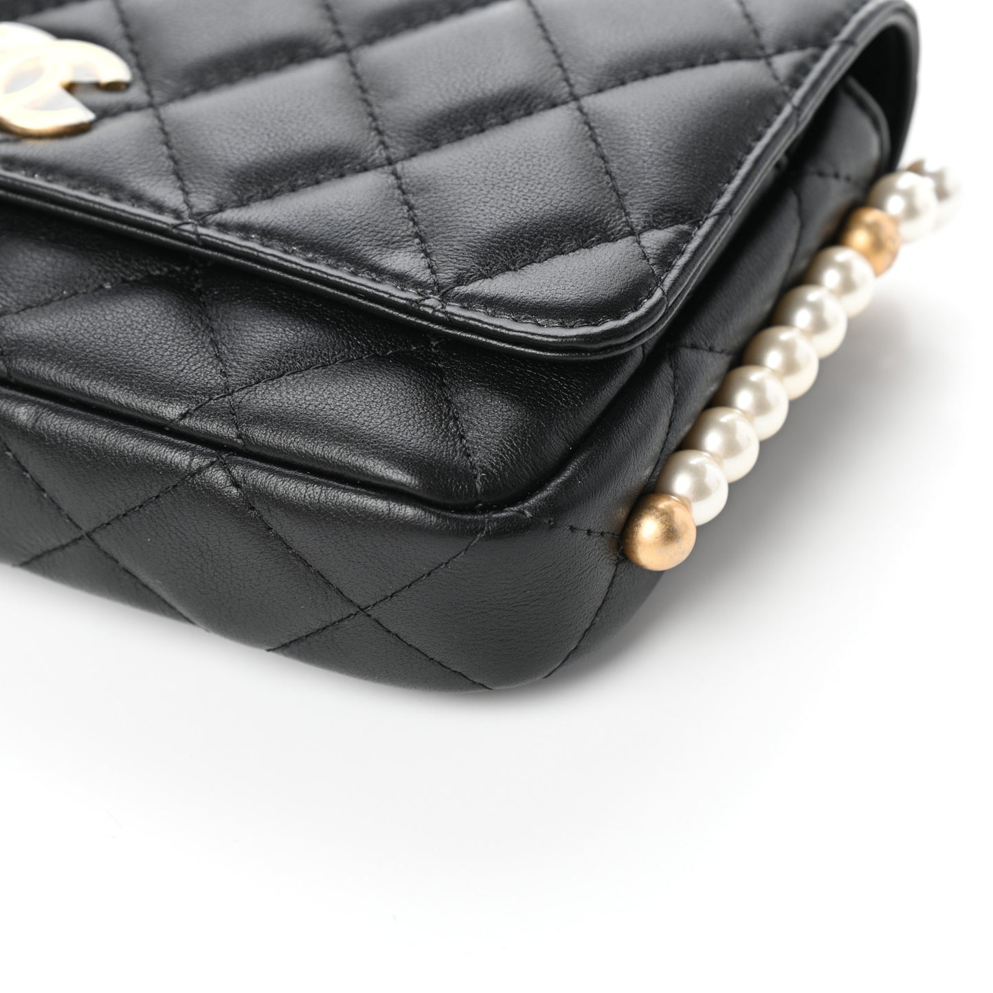 Calfskin Quilted Pearl Wallet On Chain WOC Black