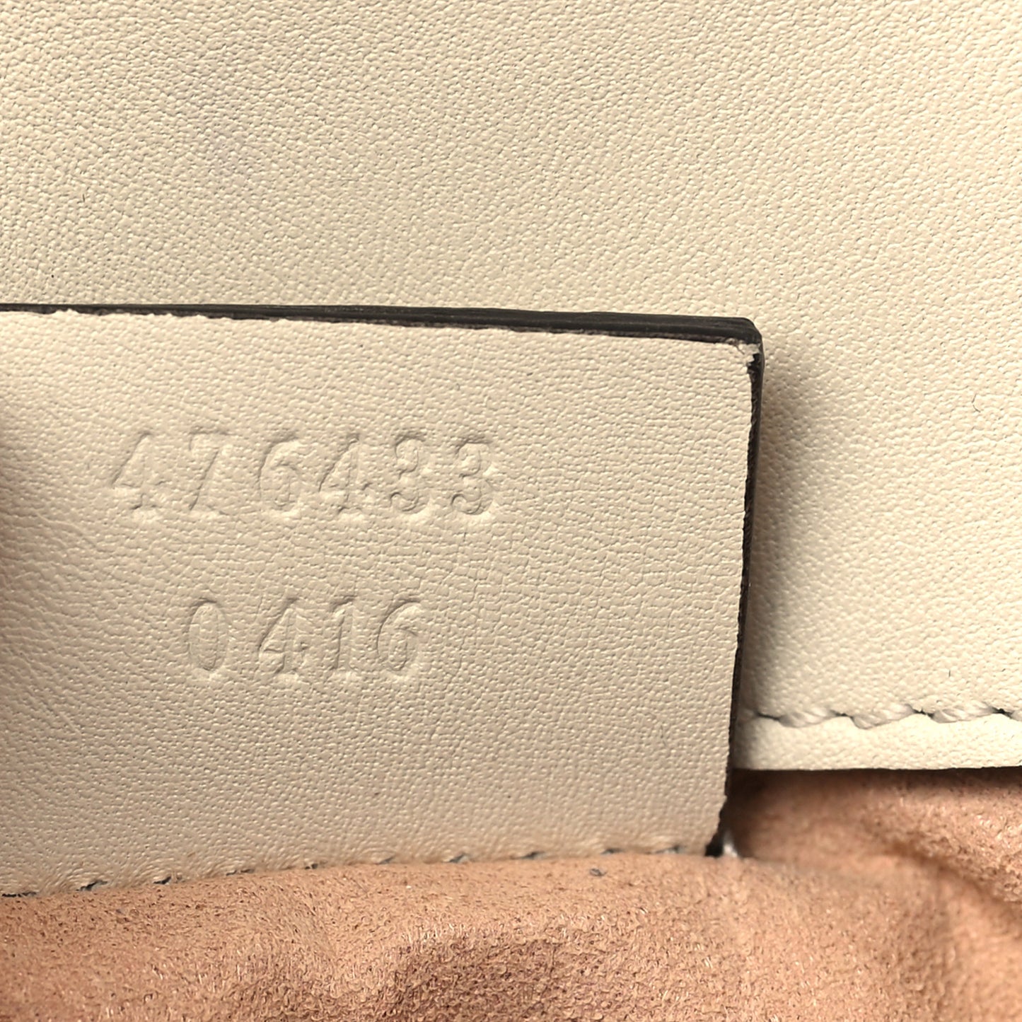 Calfskin Matelasse Super Mini GG Marmont Shoulder Bag White