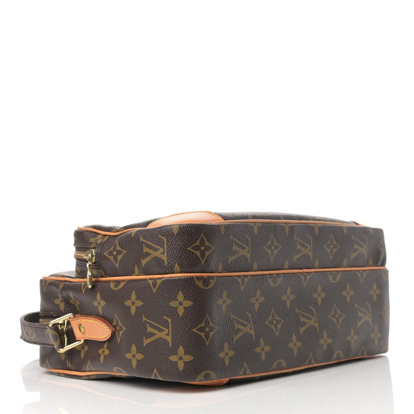 Monogram Nil 28