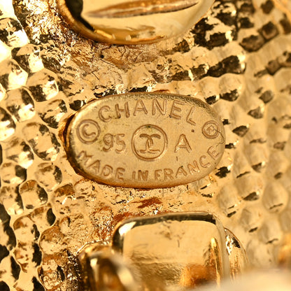 Chanel Pearl CC Clip On Earrings Gold 4 of 5