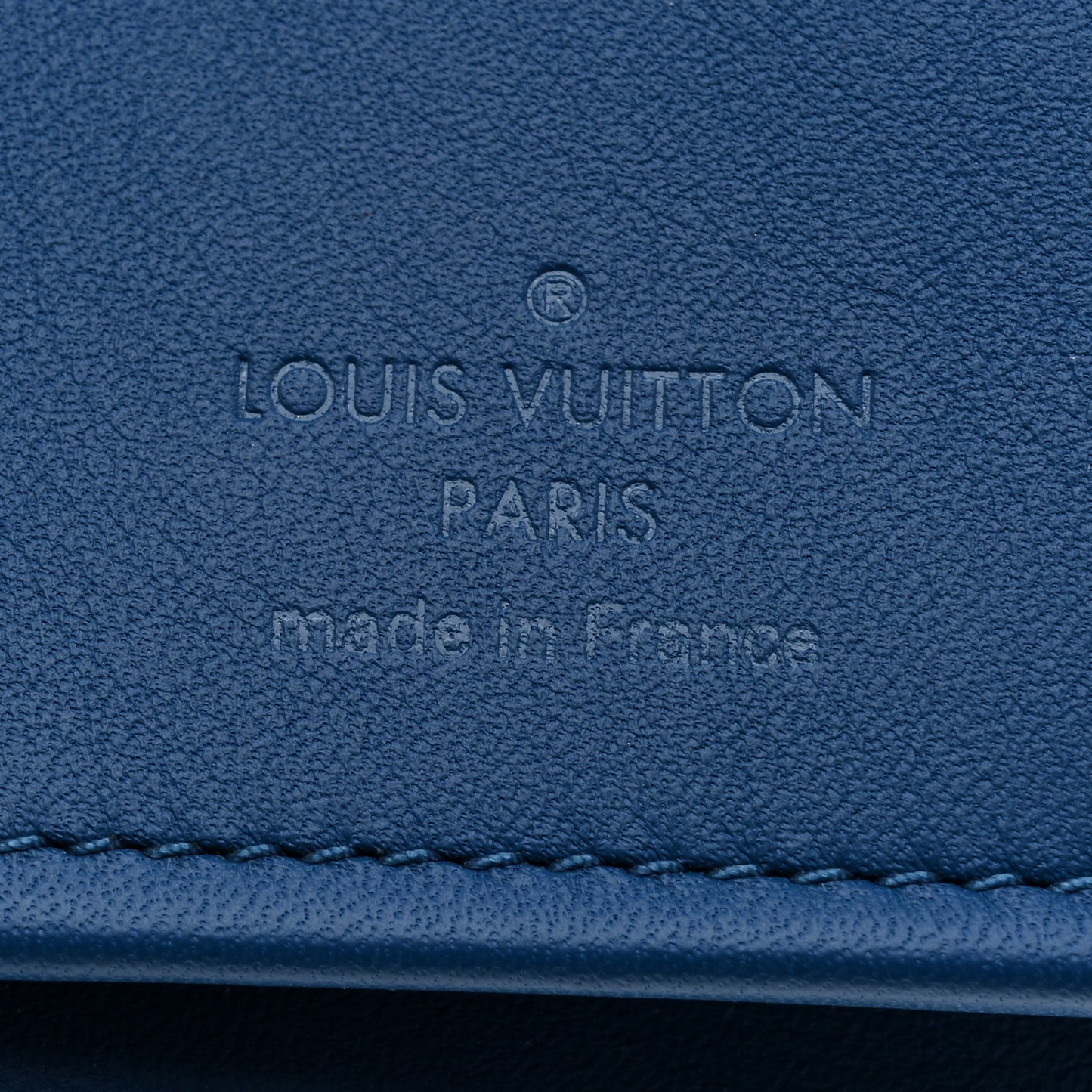 Damier Graphite Brazza Wallet Bleu Neon