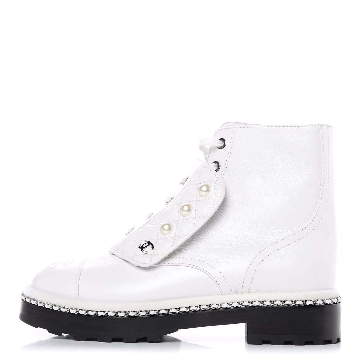 Crackled Calfskin Pearl Chain CC Combat Short Boots 36.5 White