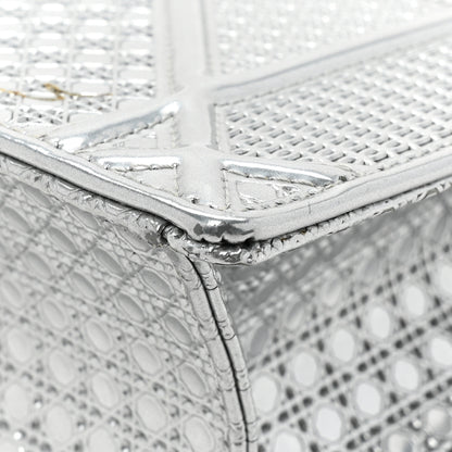 Christian Dior Metallic Patent Micro-Cannage Medium Diorama Flap Bag Silver 16 of 17