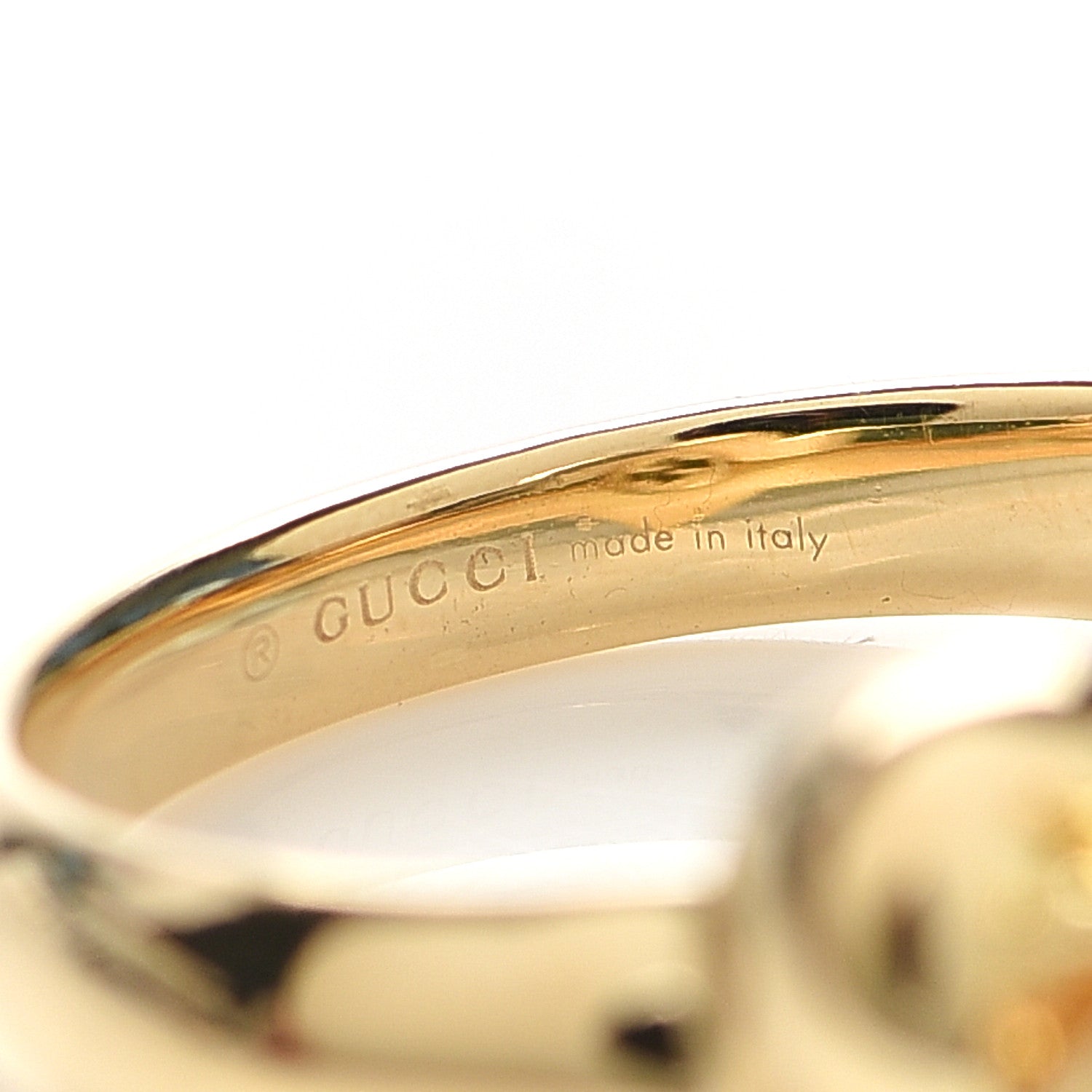 Gucci 18K Yellow Gold Bee Heart Ring 50 5.25 5 of 5