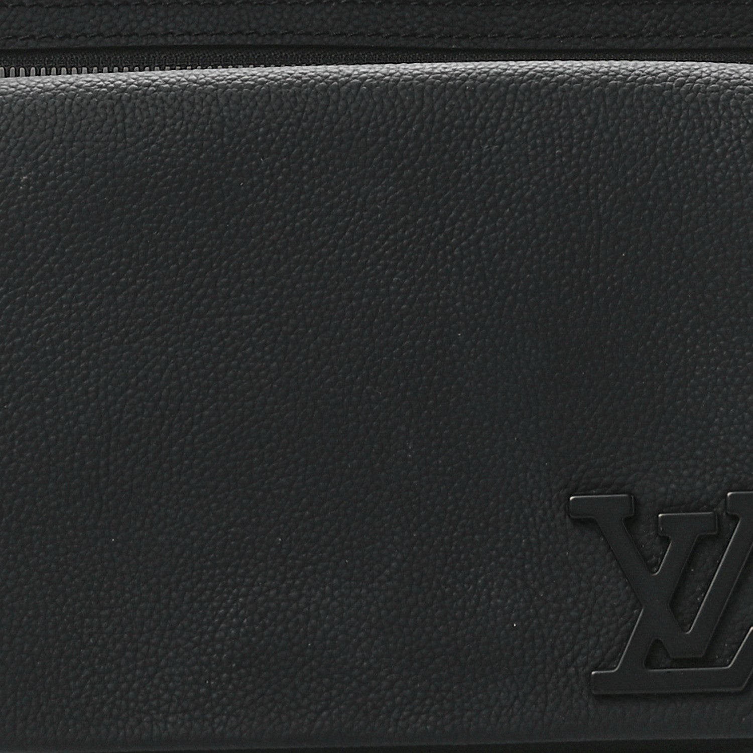 Louis Vuitton Grained Calfskin Aerogram Takeoff Sling Black 10 of 13