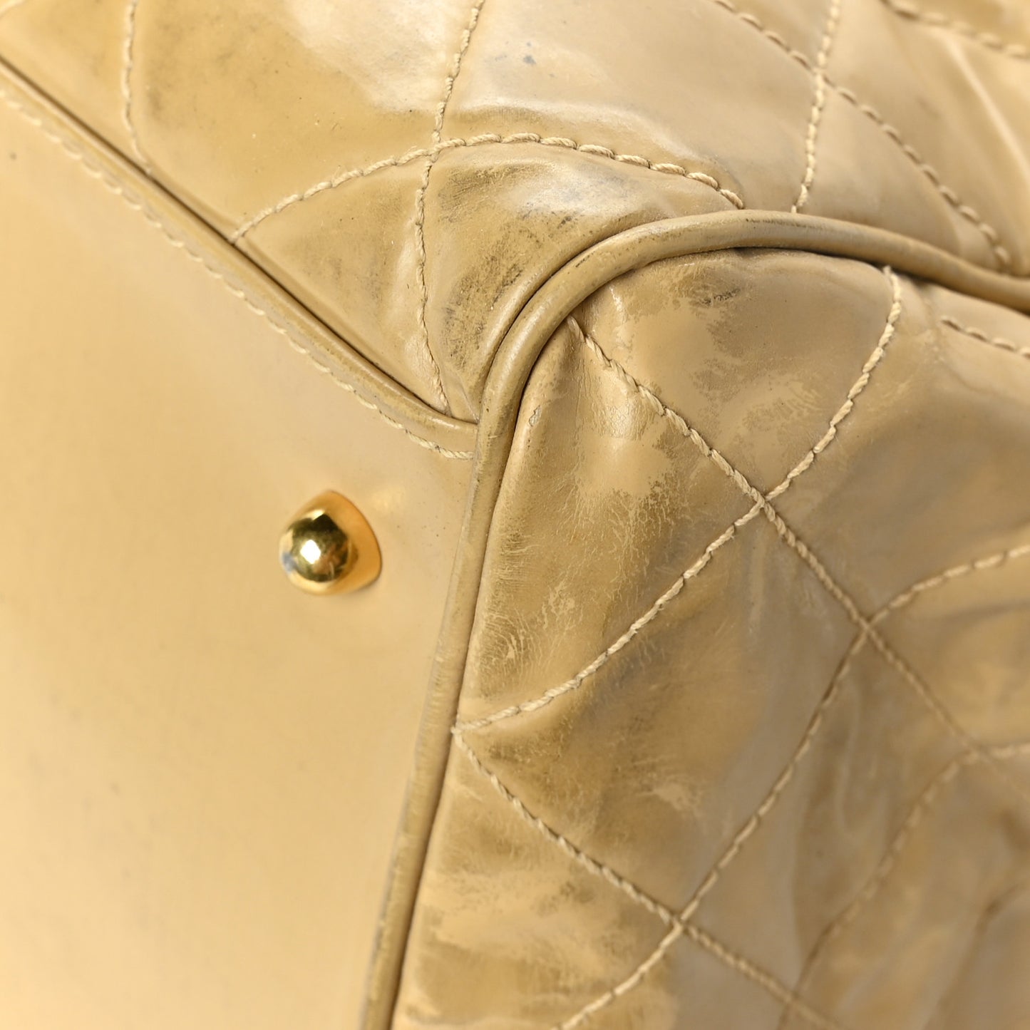 Vinyl Stitched XL Weekender Beige