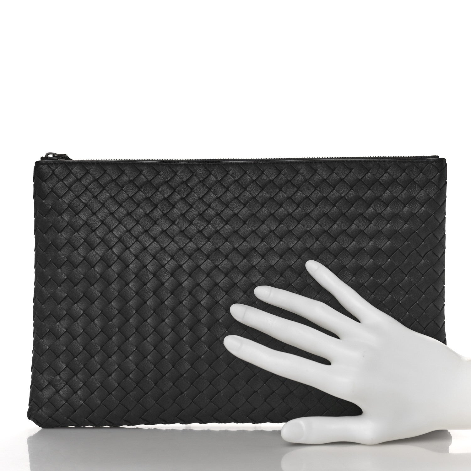 Bottega Veneta Nappa Intrecciato Medium Zip Pouch Black 2 of 8