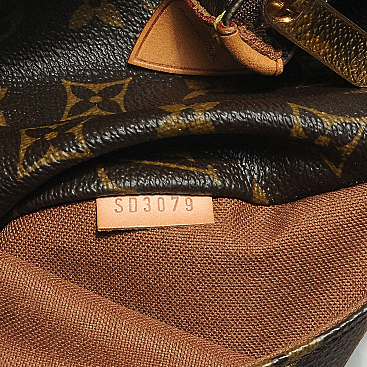 Louis Vuitton Monogram Totally PM 3 of 8