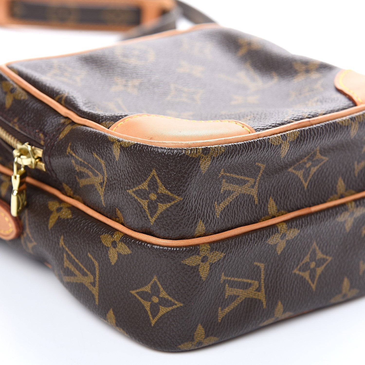 Louis Vuitton Monogram Amazone 6 of 8