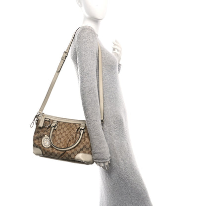 Gucci Monogram Margaux Calfskin Medium Sukey Top Handle Bag Beige Ebony Mystic White 2 of 11