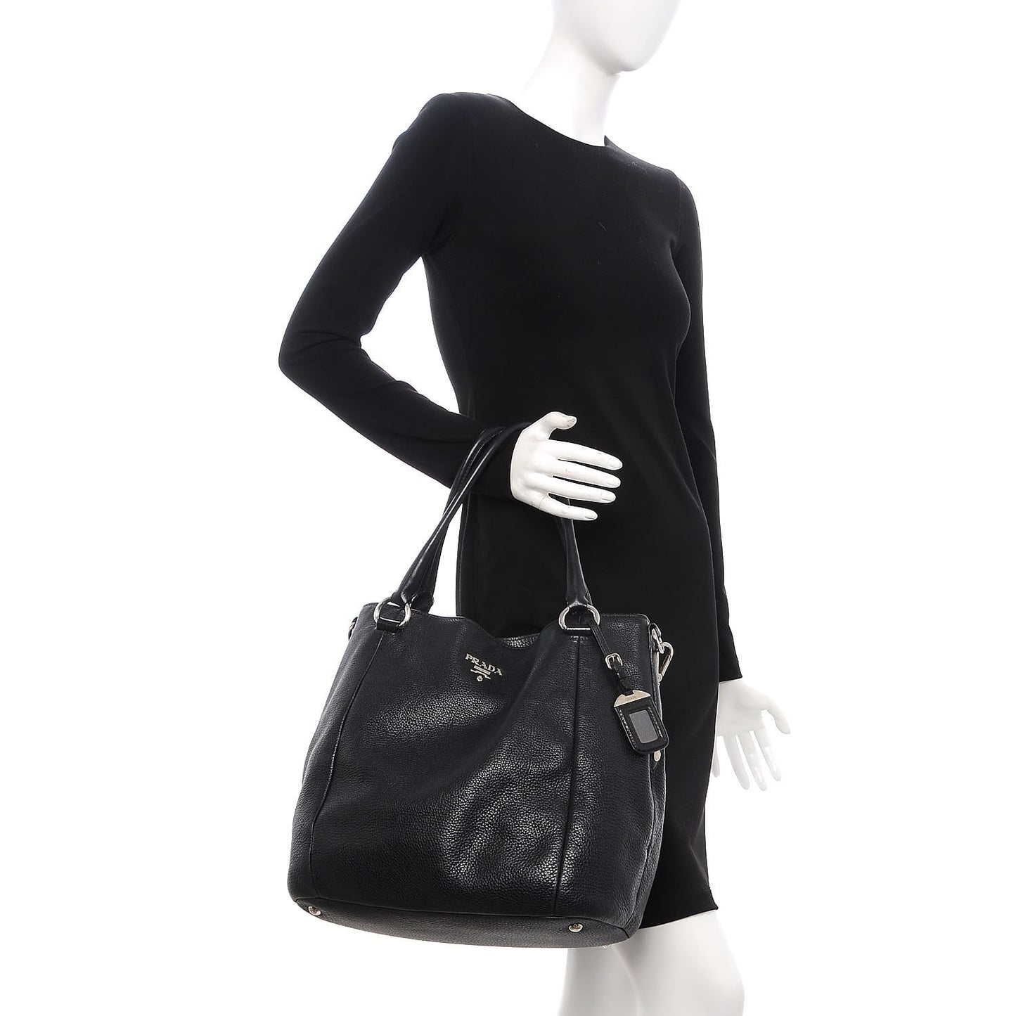 Vitello Daino Tote Nero Black