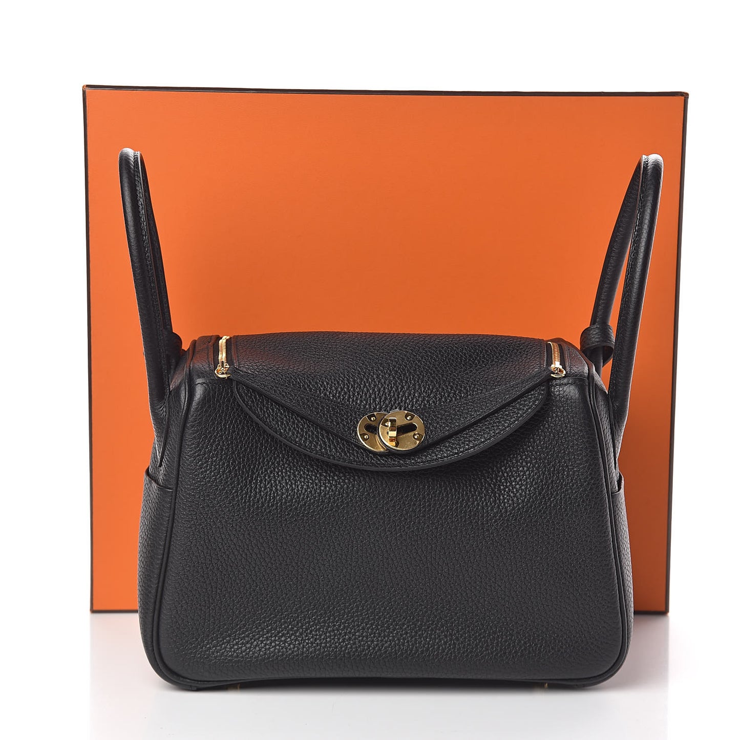 Taurillon Clemence Lindy 26 Black