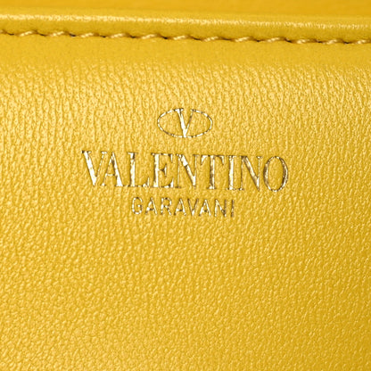 Valentino Garavani Nappa One Stud Chain Clutch Yellow 6 of 15