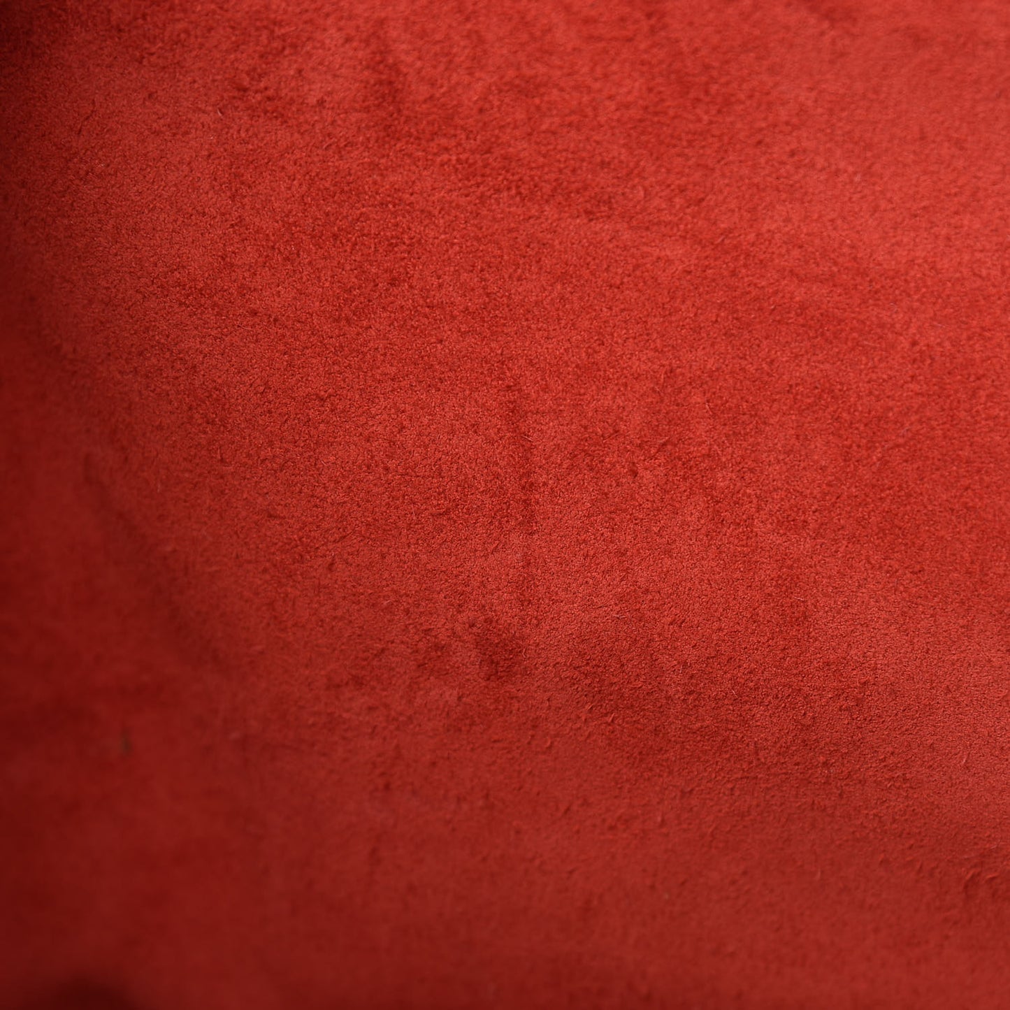 Supple Calfskin Medium Phantom Luggage Vermillion