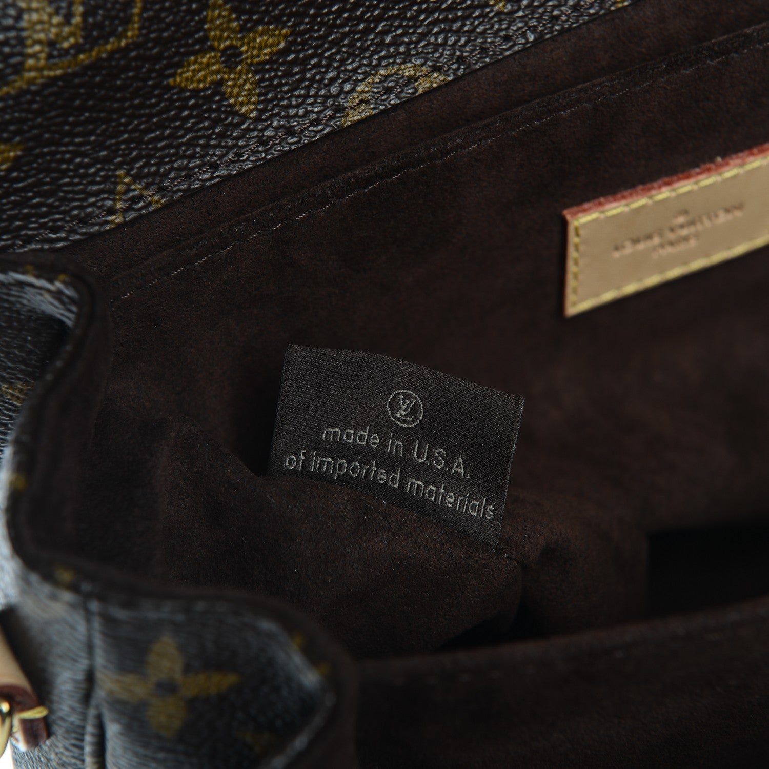 Louis Vuitton Monogram Pochette Metis 7 of 8