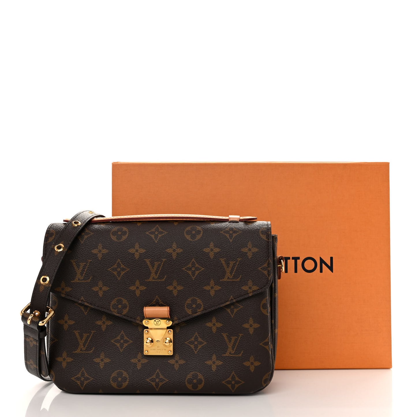 Monogram Pochette Metis