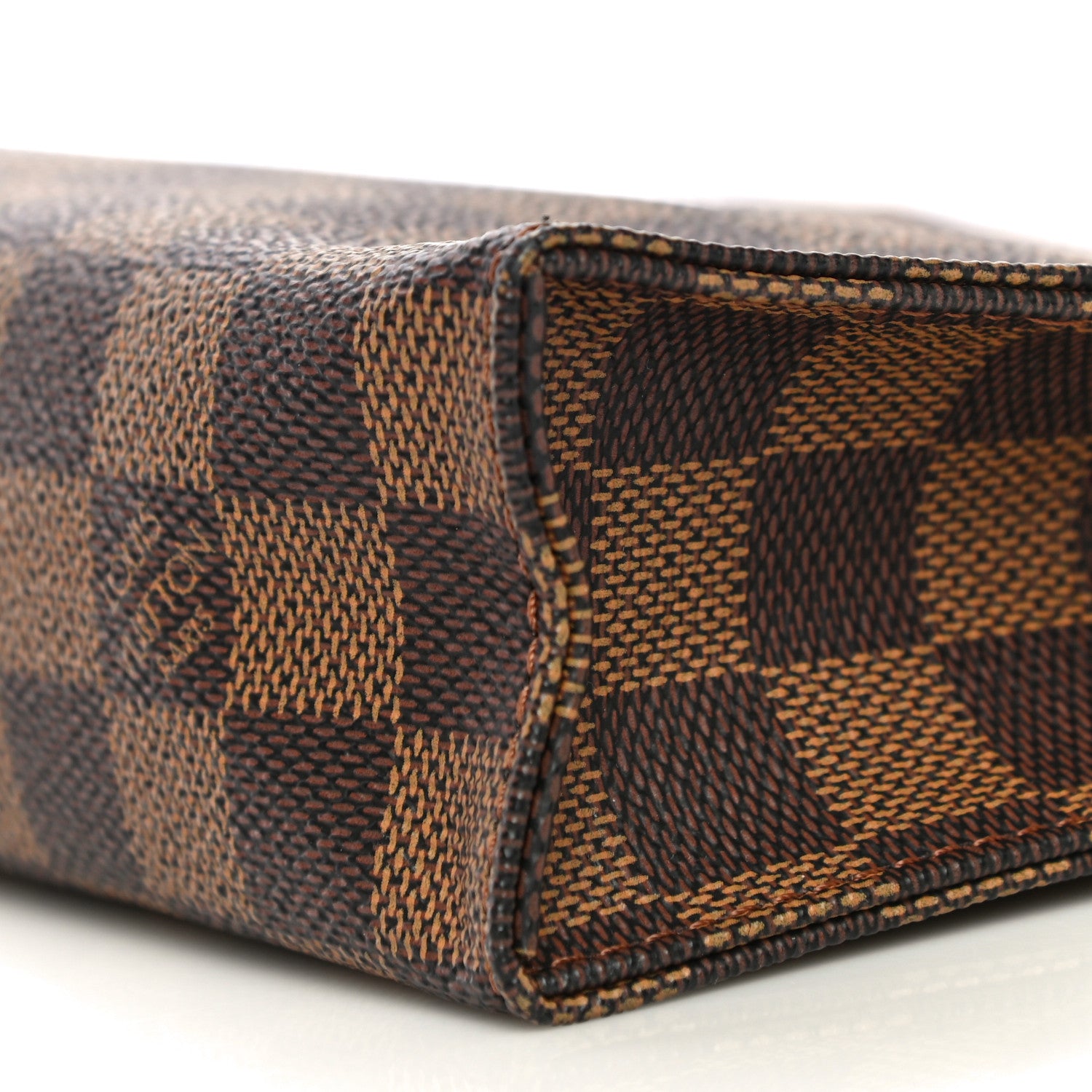 Louis Vuitton Damier Ebene Toiletry Pouch 26 10 of 15