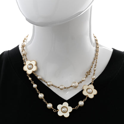 Chanel Pearl Bead CC Flower Necklace Gold 2 of 7