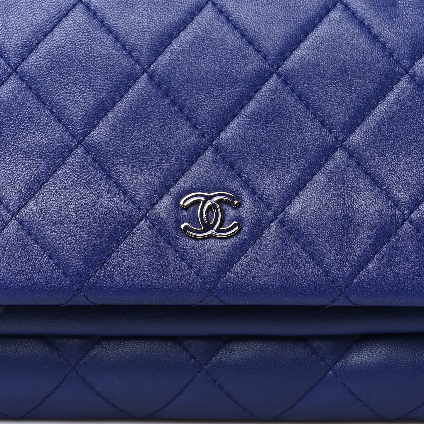 Lambskin Quilted CC Beauty Clutch Blue