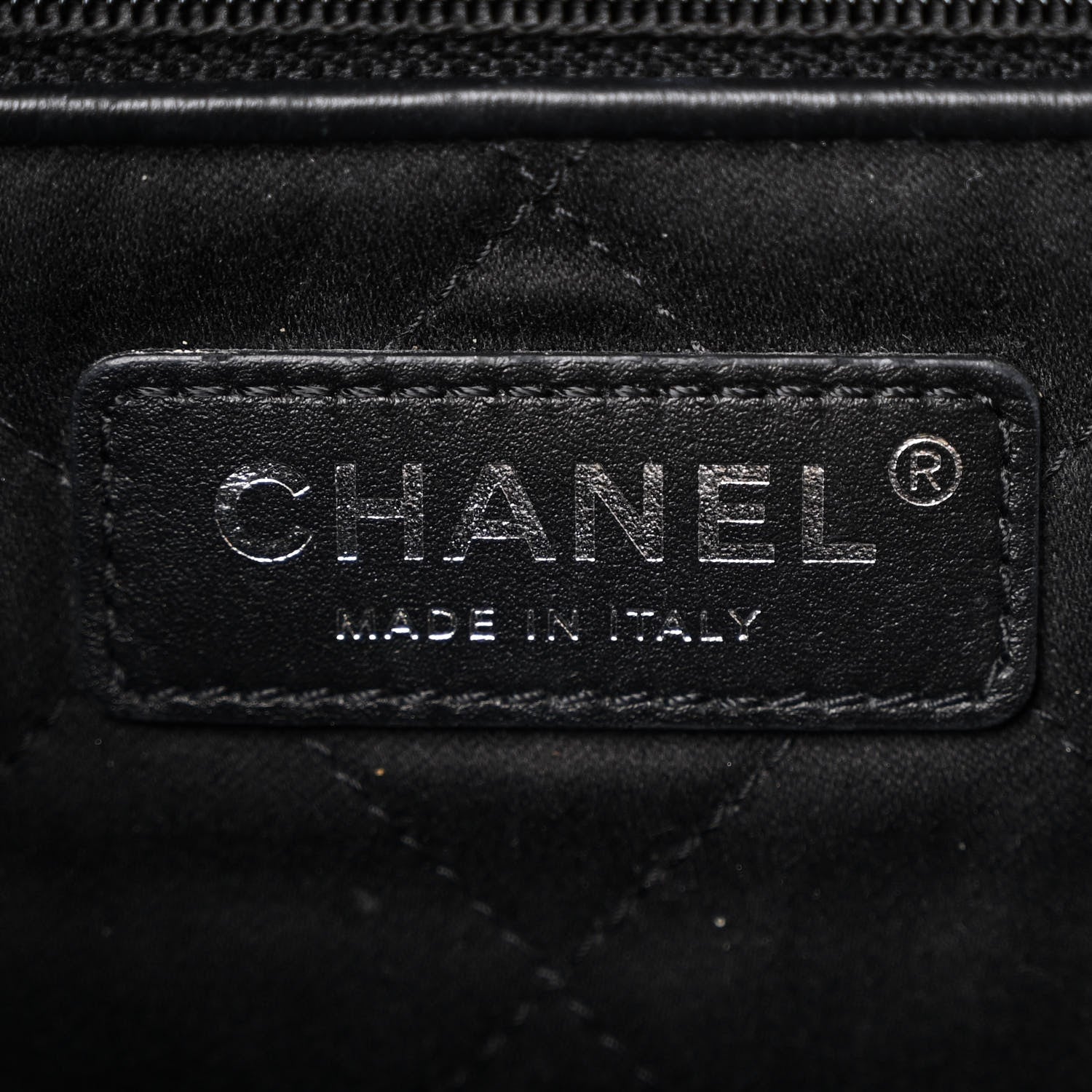 Chanel Shiny Calfskin Quilted Small Chanel 22 So Black 8 of 13