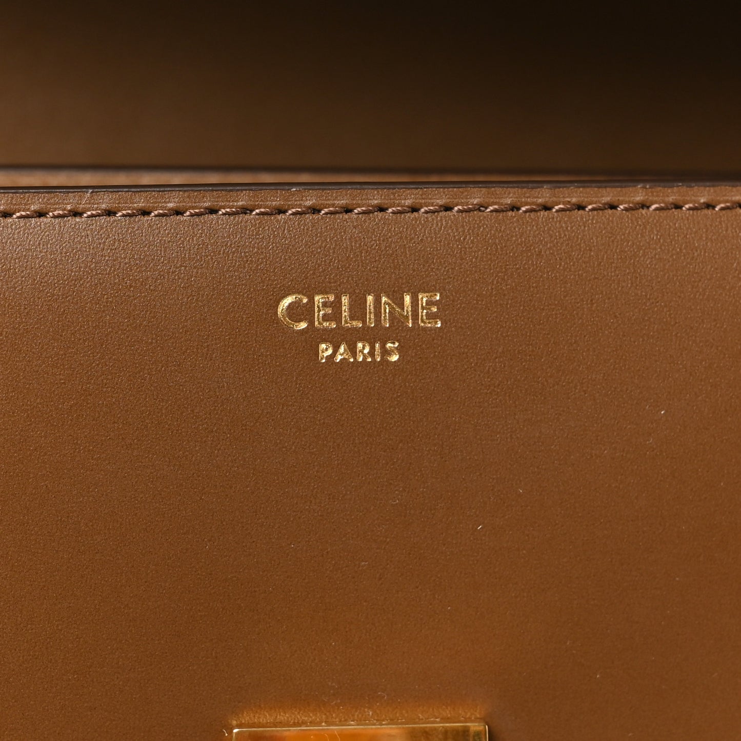 Box Calfskin Teen Classic Box Flap Bag Camel