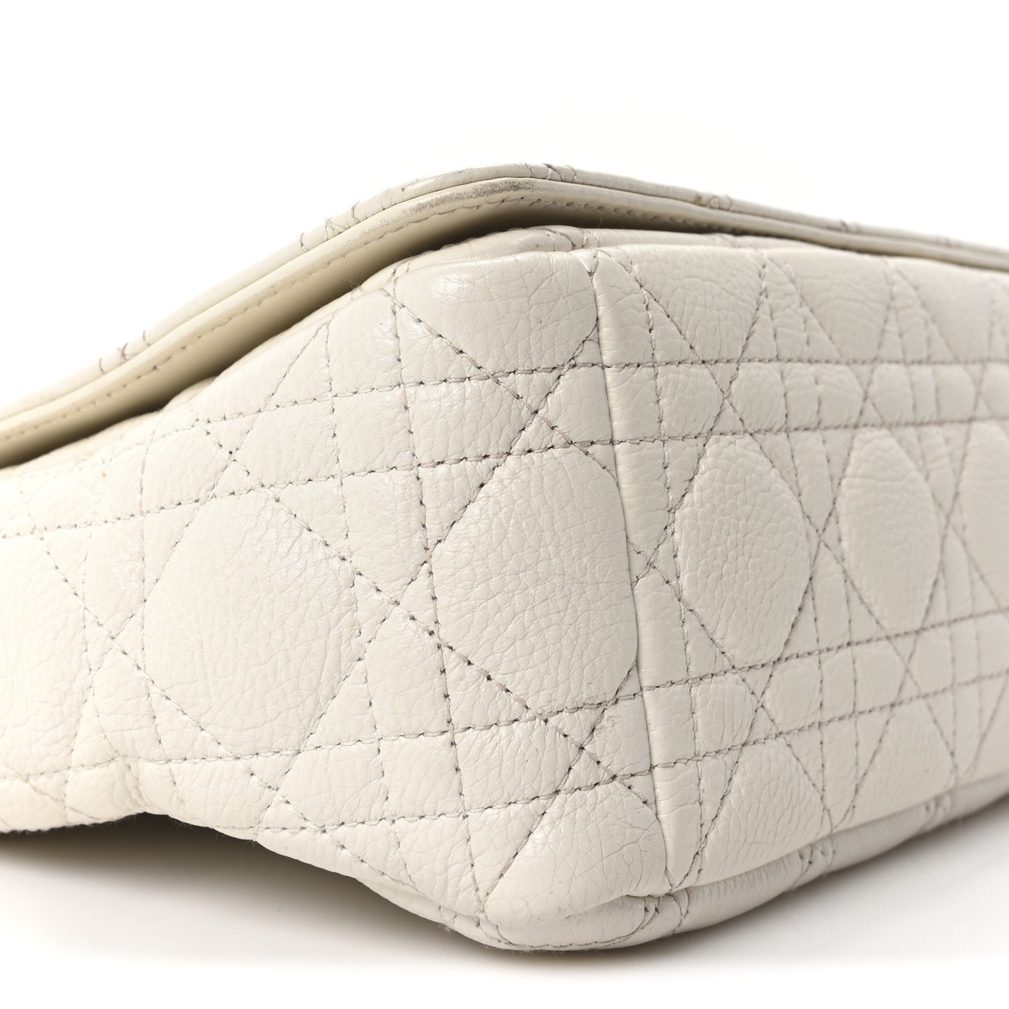 Supple Calfskin Cannage Medium Caro Bag Ivory
