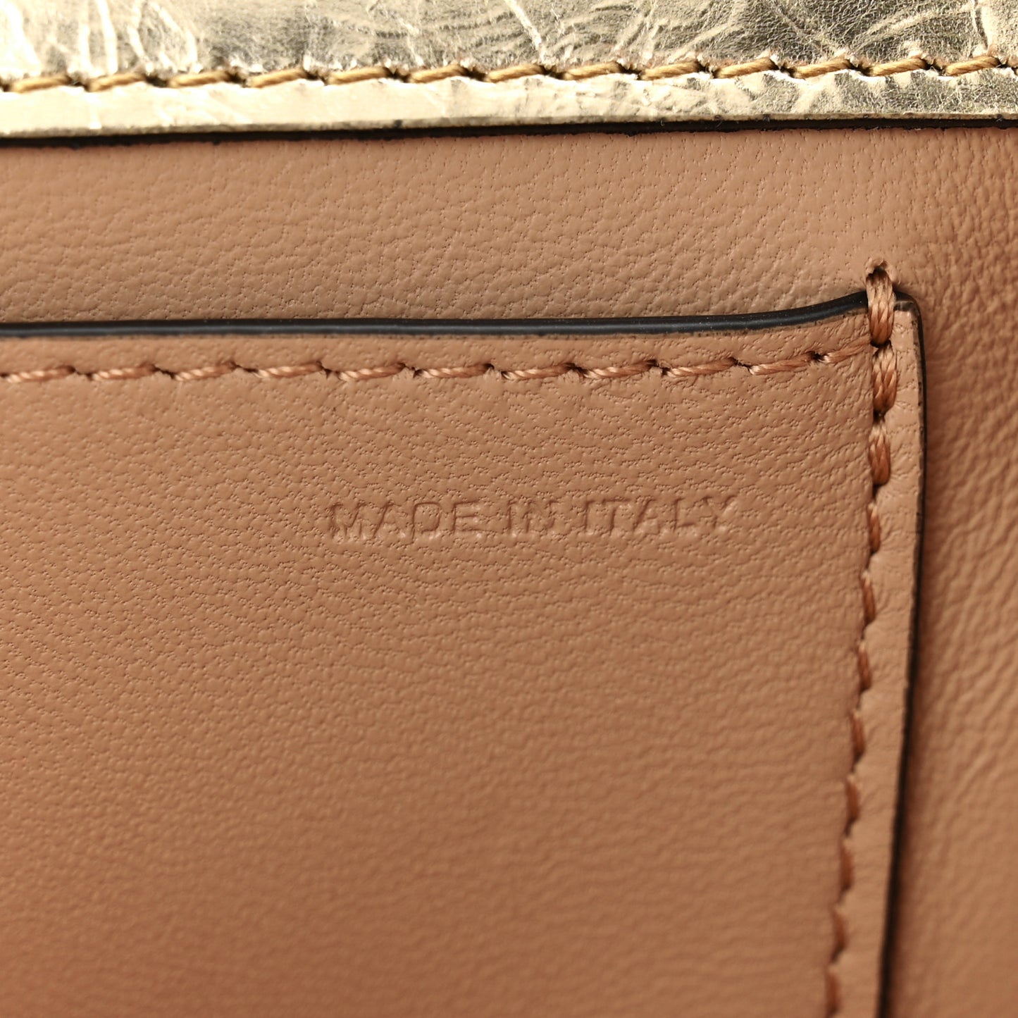 Metallic Crackle Effect Calfskin Vlogo Loco Shoulder Bag Platino