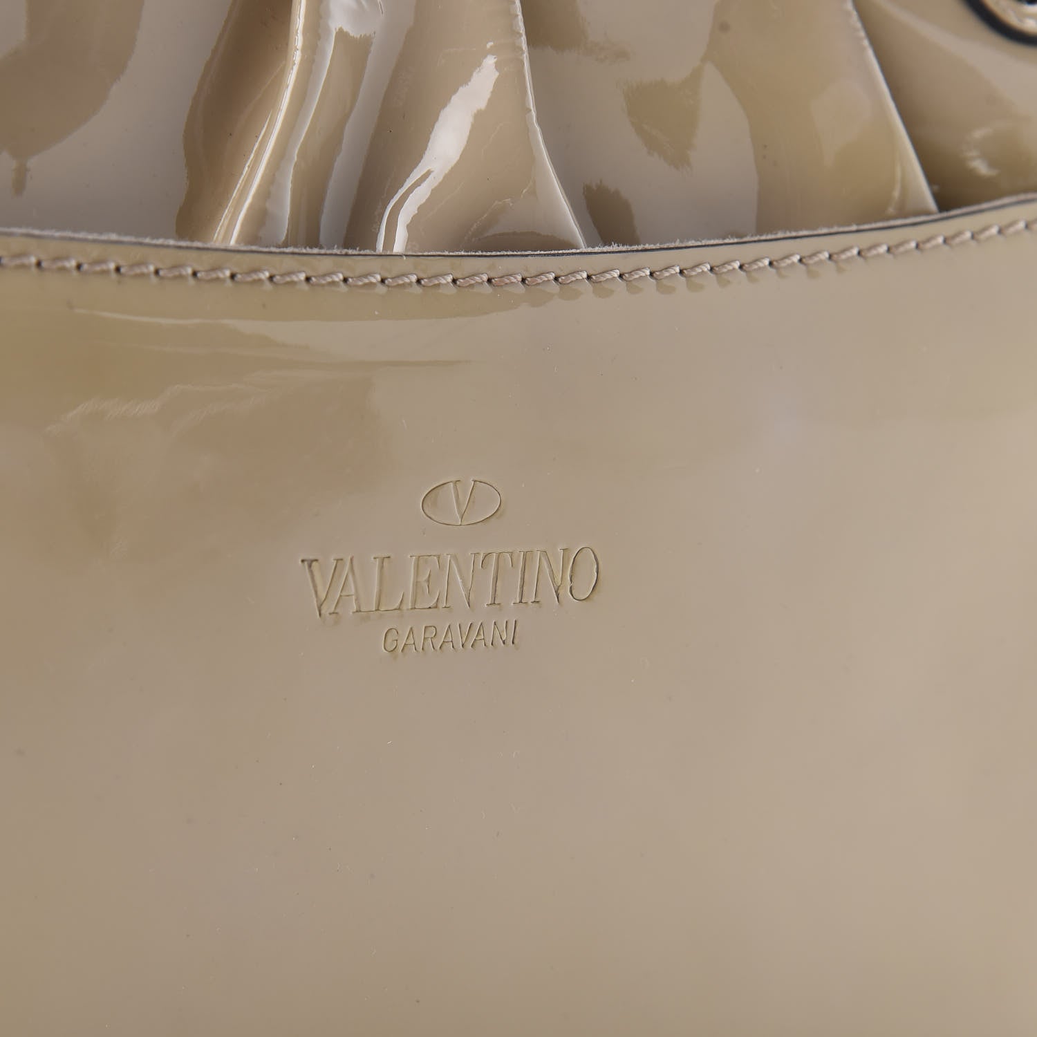 Valentino Garavani Patent Lacca Bow Shoulder Bag Nude 7 of 10