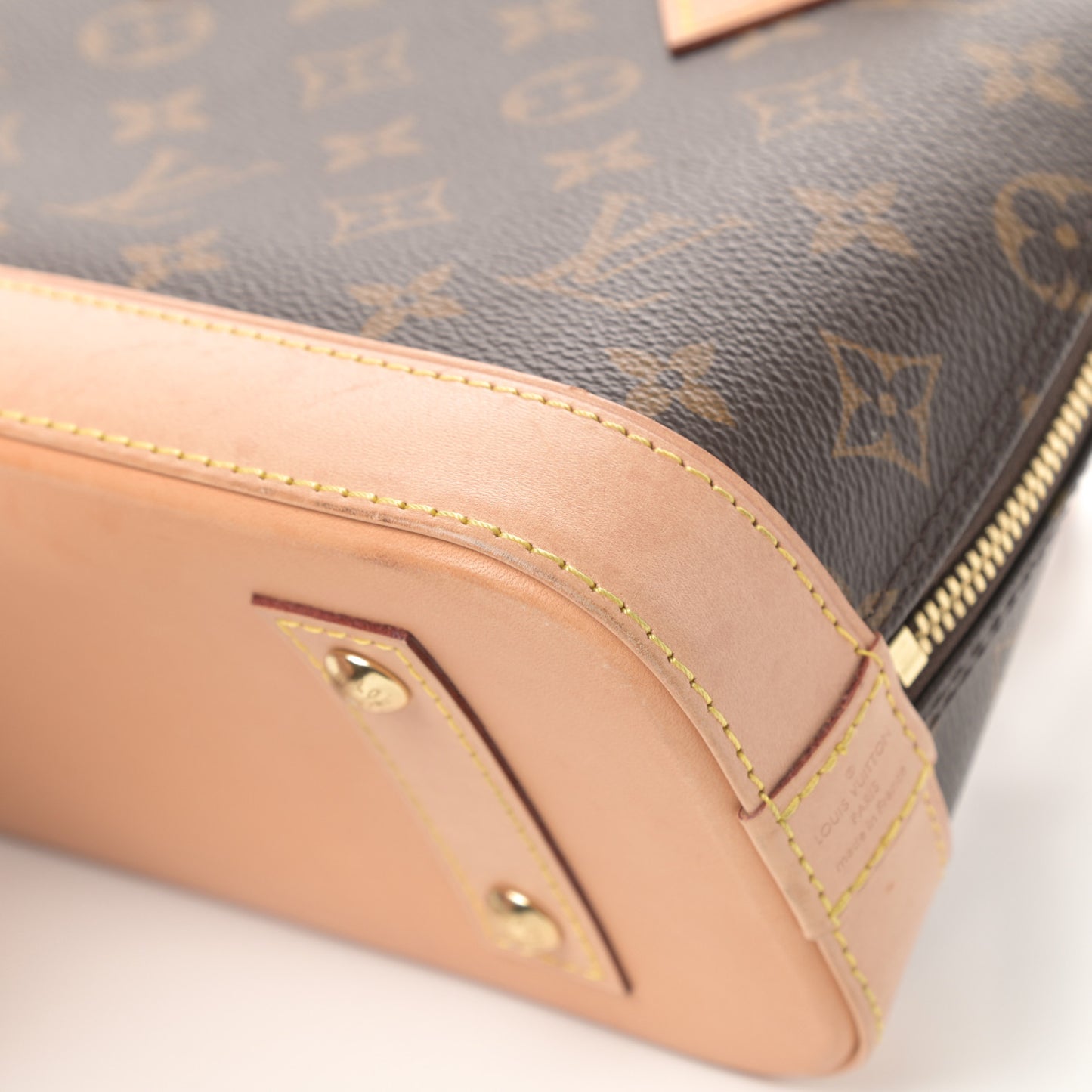 Monogram Alma BB
