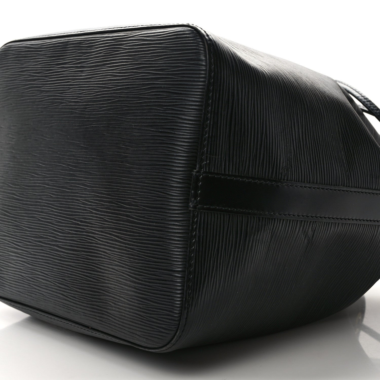 Louis Vuitton Epi Noe Black 9 of 15