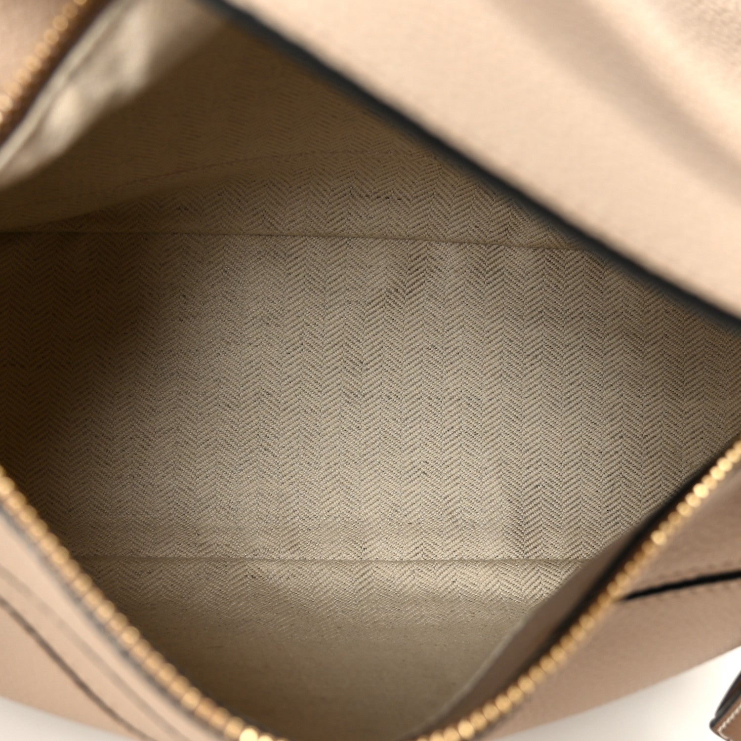 Loewe Calfskin Small Puzzle Bag Sand Mink 5 of 12