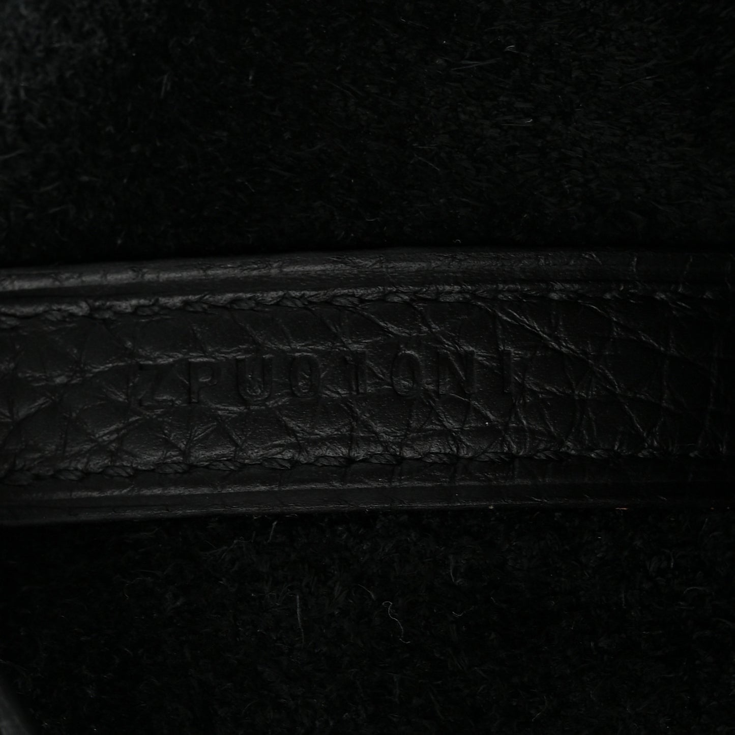 Taurillon Clemence Monochrome Picotin Lock 18 PM Black