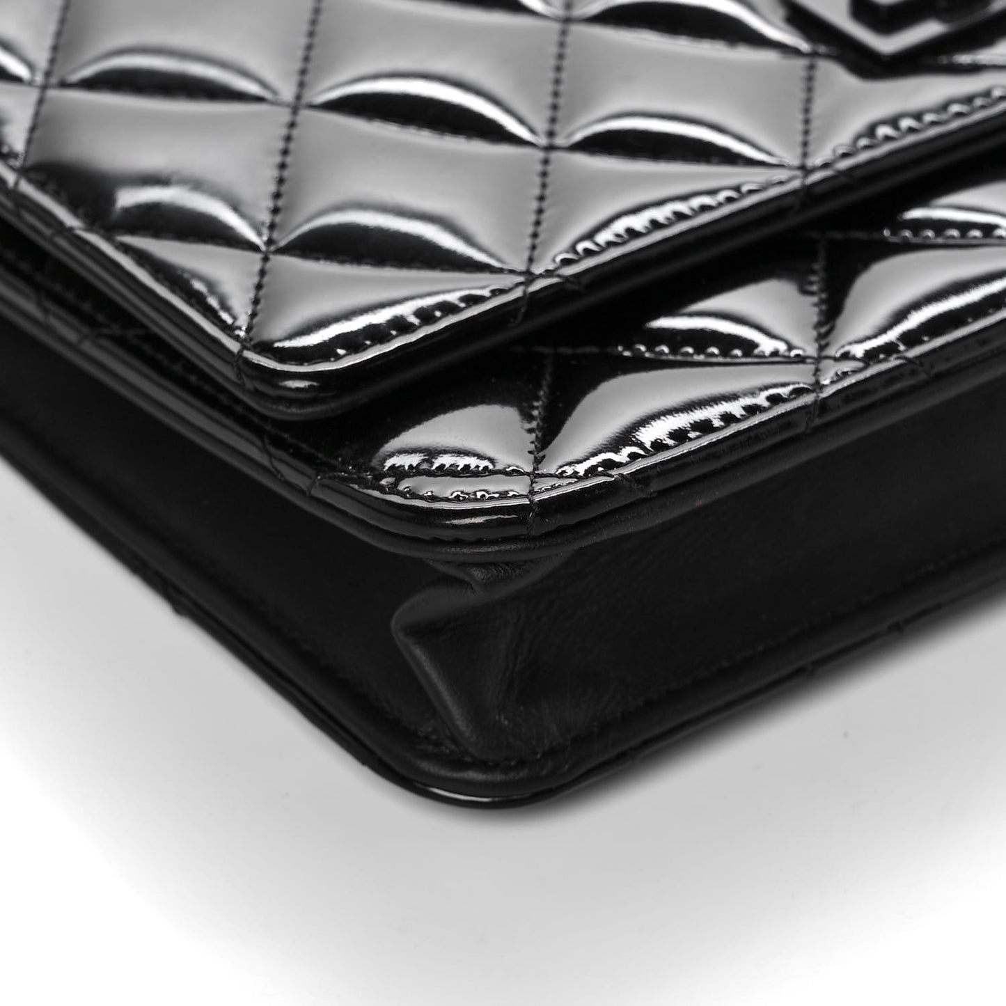 Patent Calfskin Quilted Reissue Wallet On Chain WOC Black