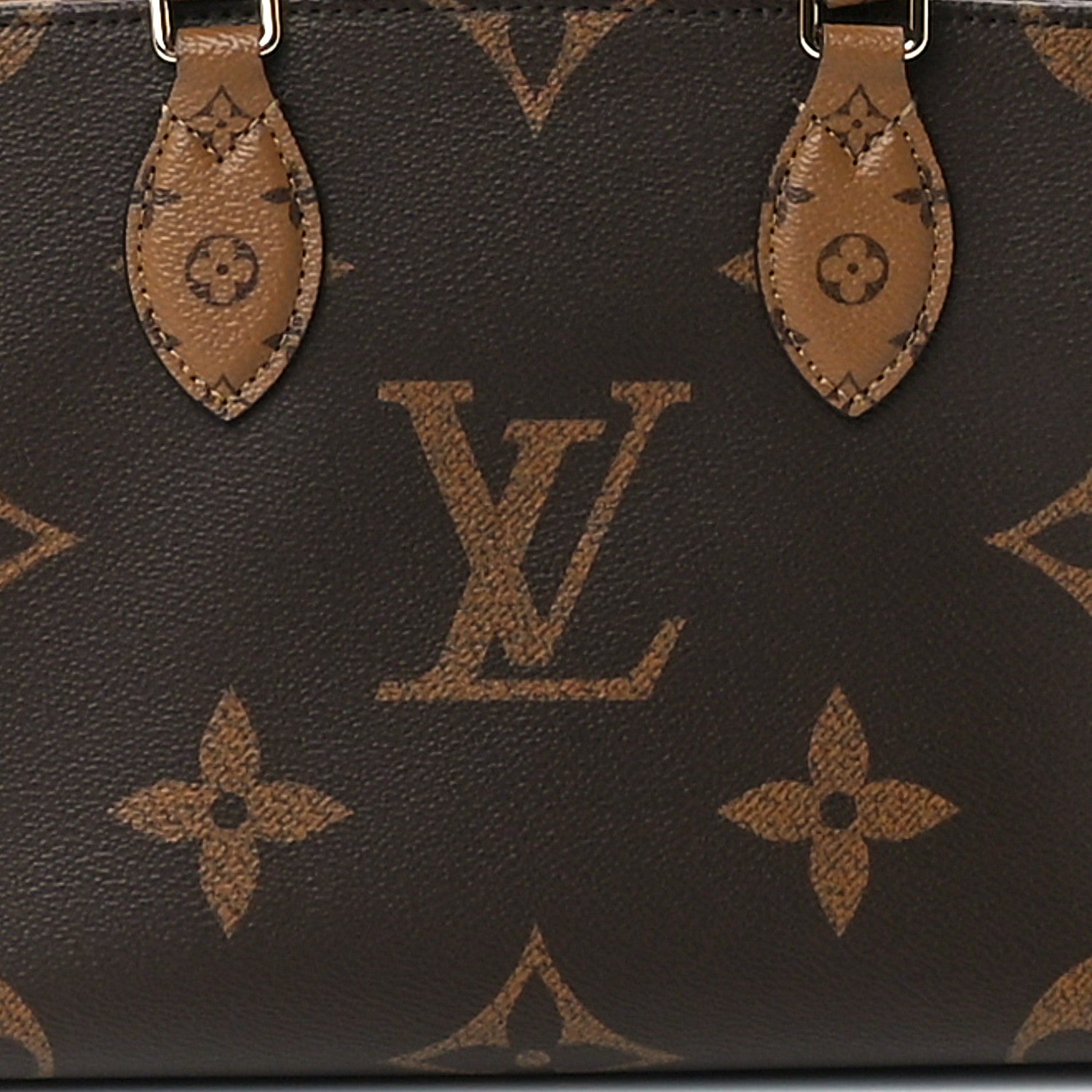 Louis Vuitton Reverse Monogram Giant Onthego PM 8 of 12