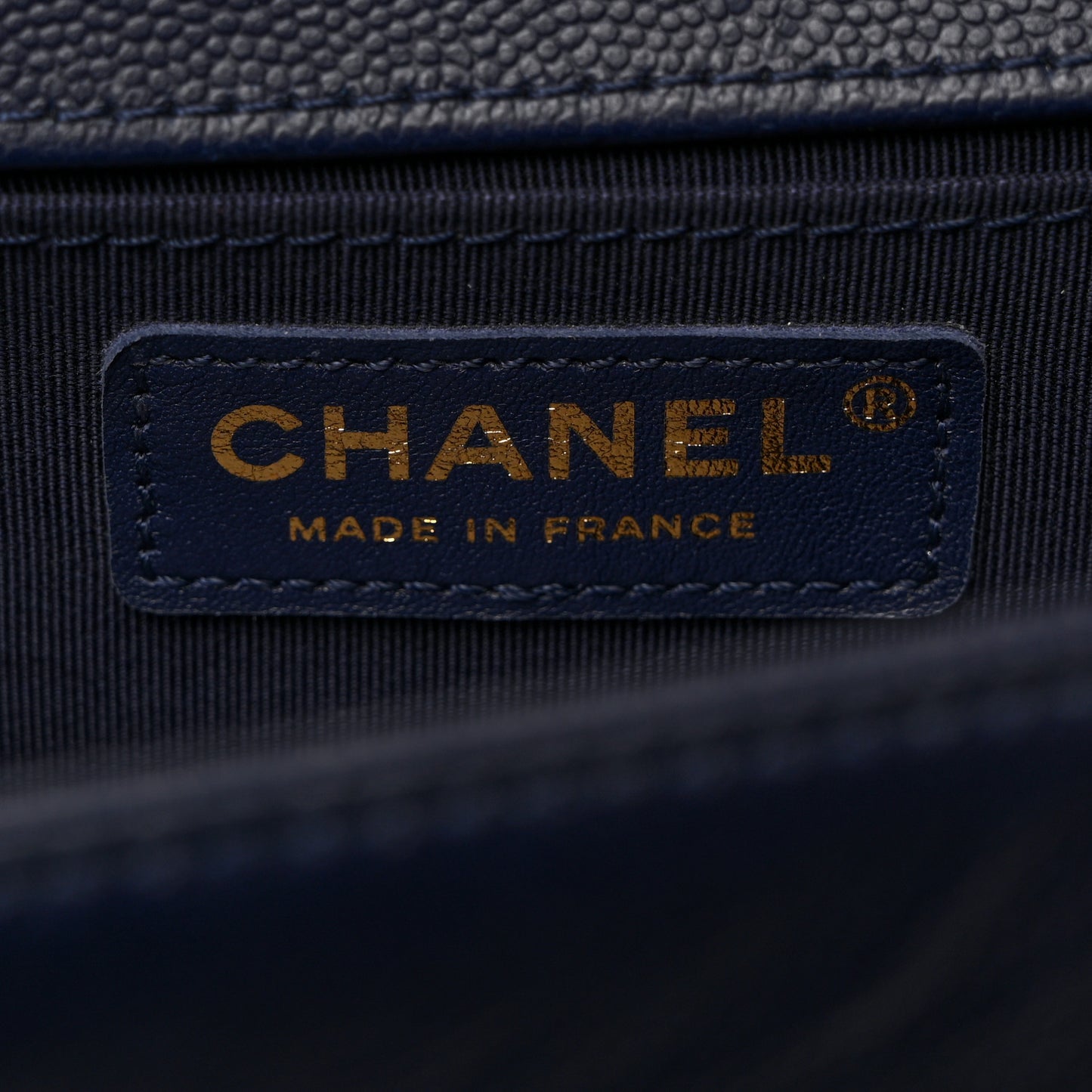 Caviar Quilted Medium Boy Flap Navy