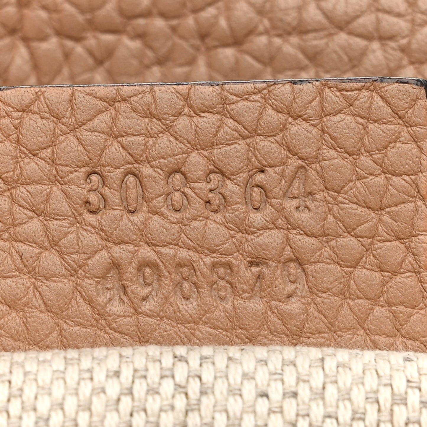 Pebbled Calfskin Small Soho Disco Bag Camelia
