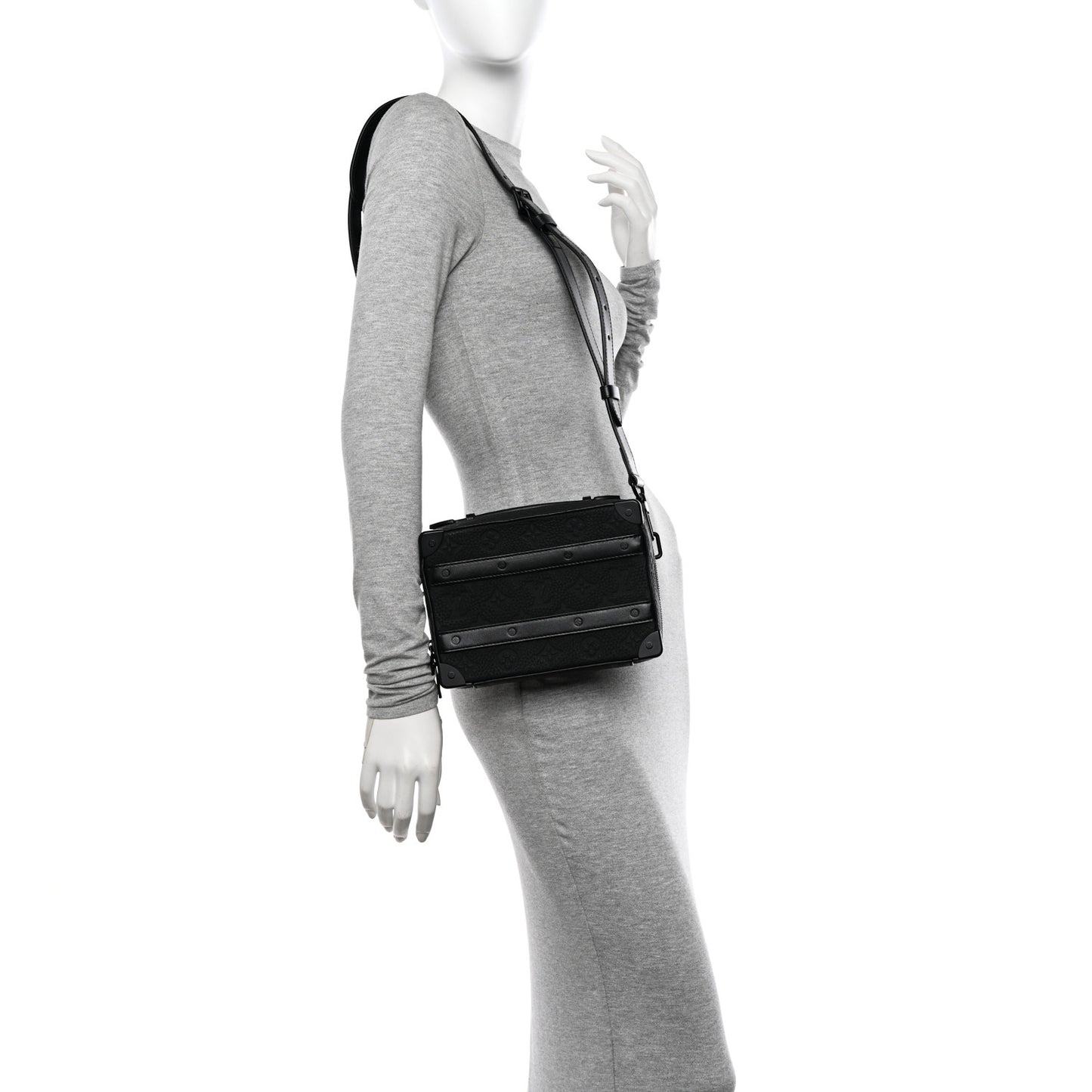 Taurillon Monogram Soft Trunk Black