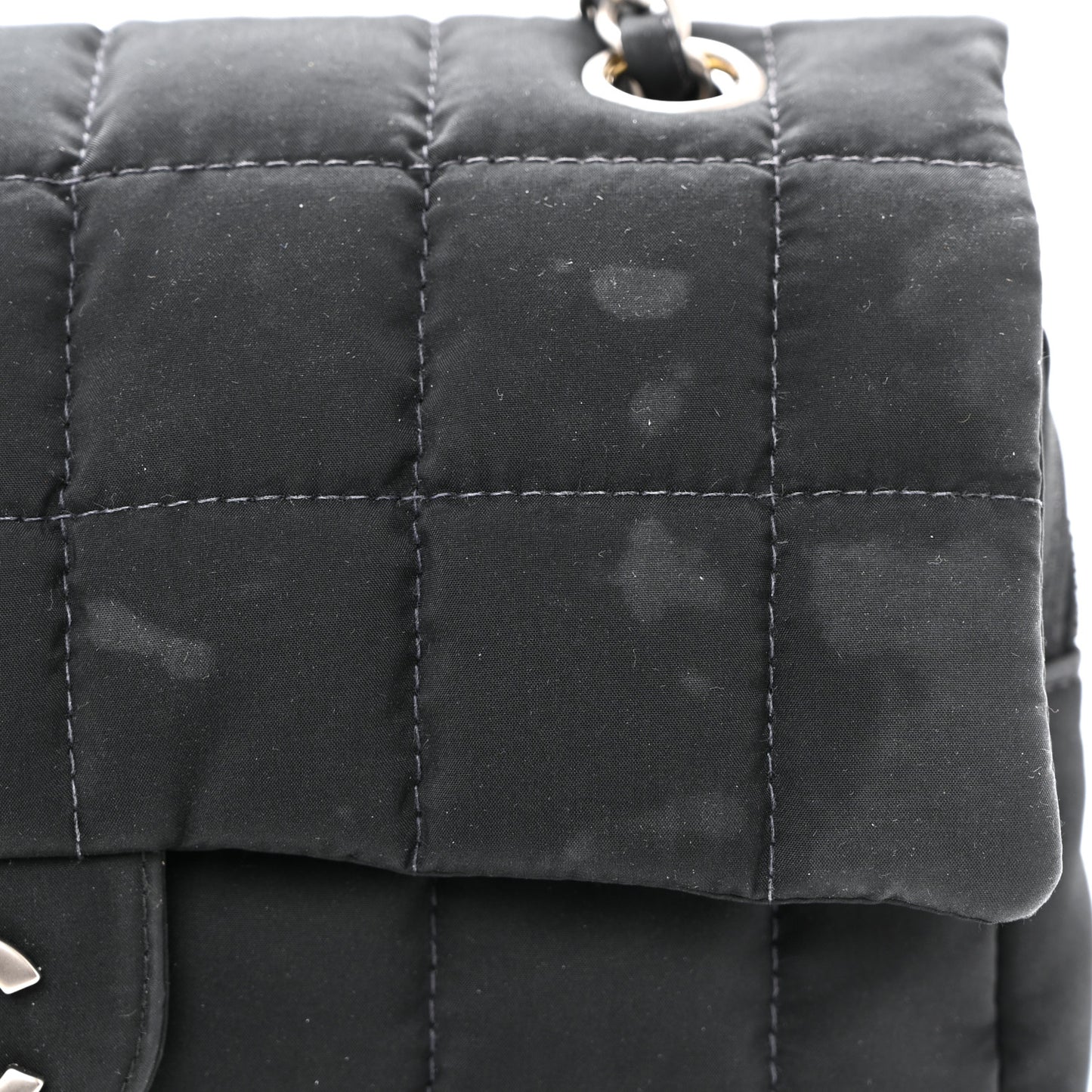 Nylon Square Quilted Flap Black