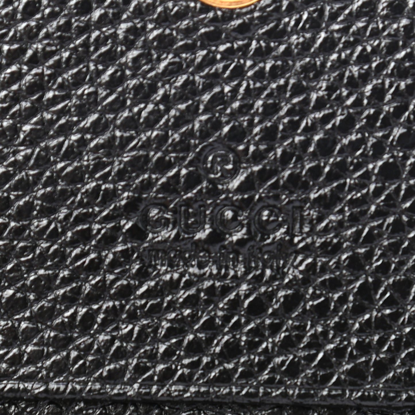 Grainy Calfskin Zumi Chain Card Case Wallet Black
