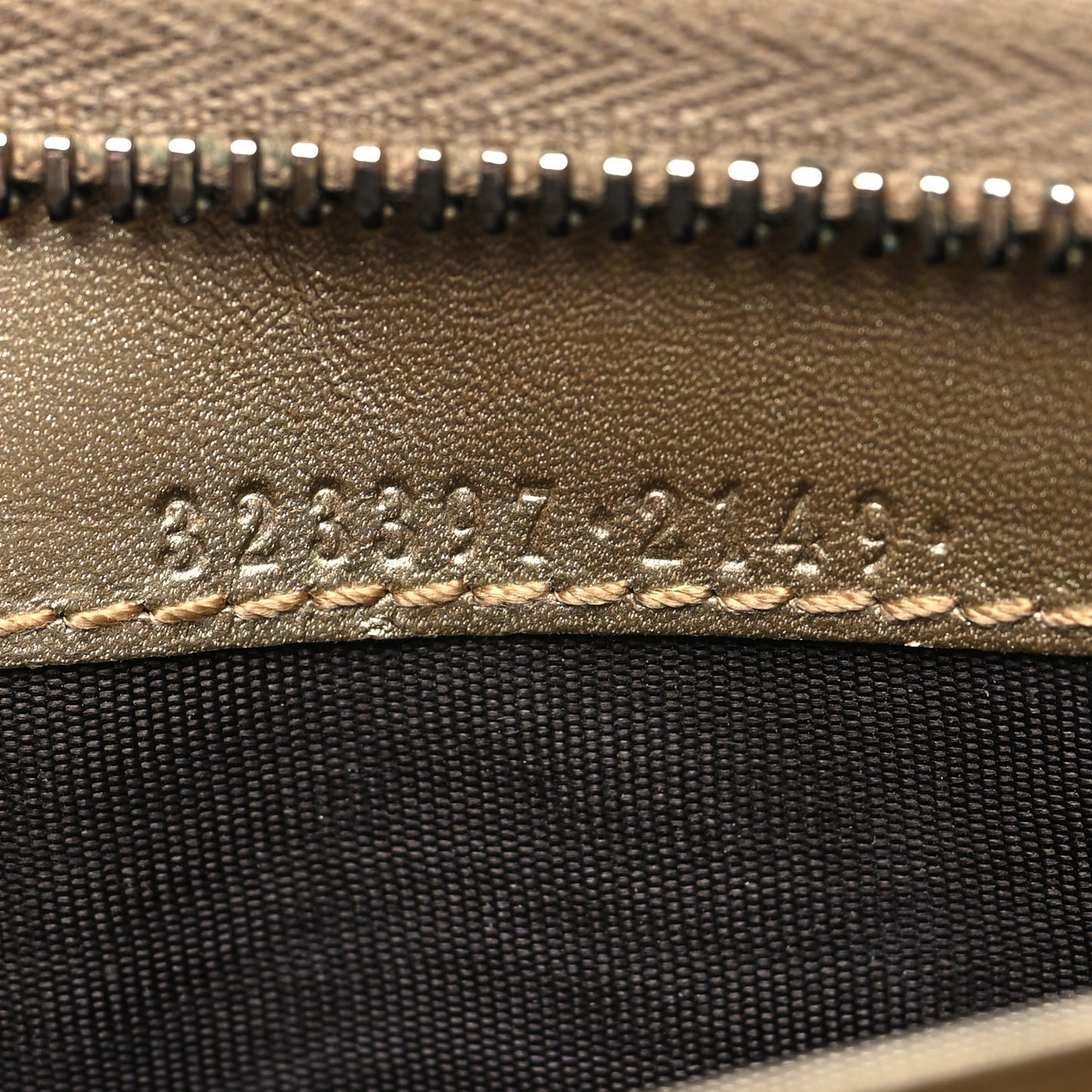 Metallic Guccissima Microguccissima Bree Zip Around Wallet Golden Beige