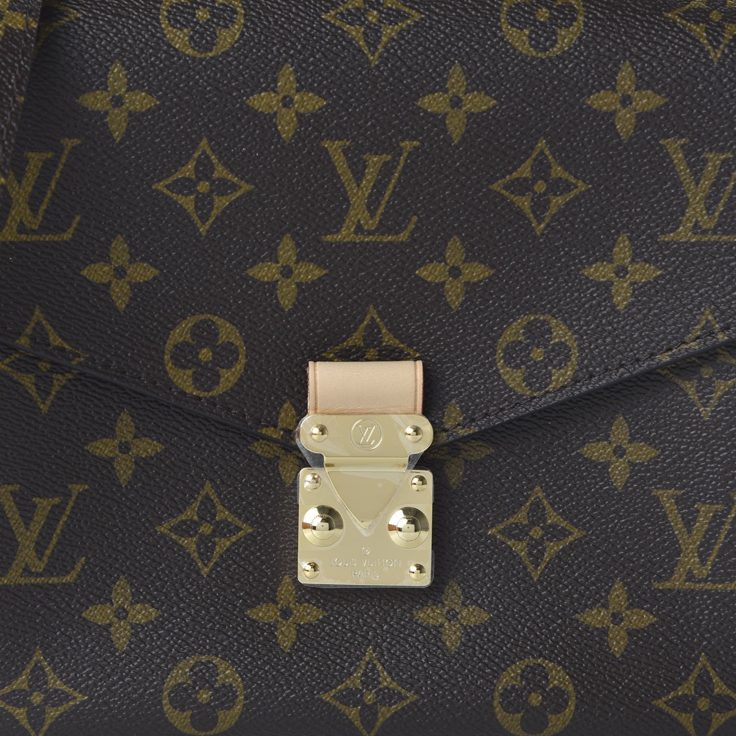 Louis Vuitton Monogram Pochette Metis 9 of 10