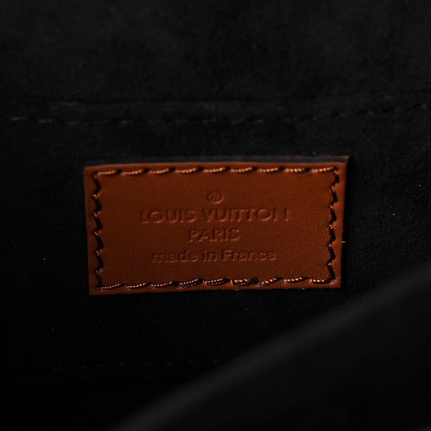 Reverse Monogram Dauphine Mini